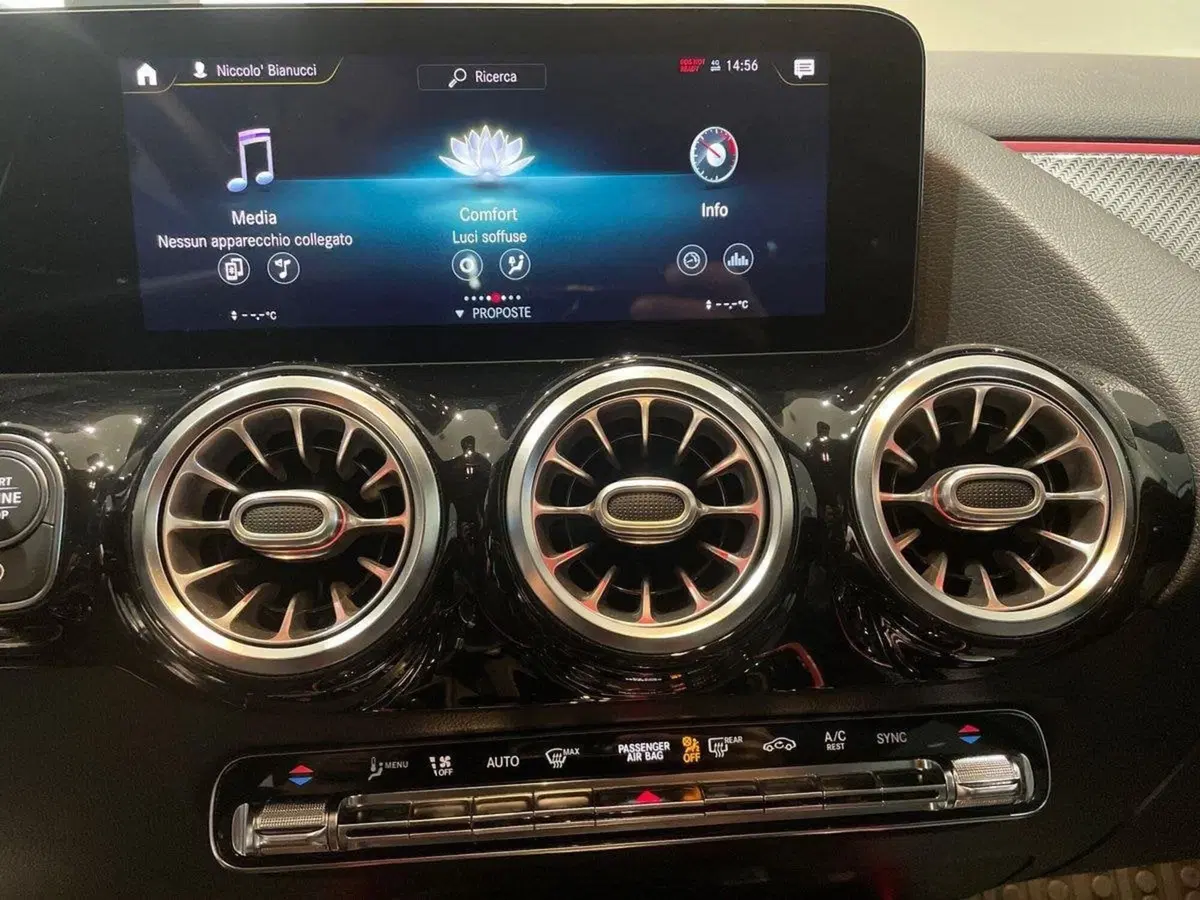 Mercedes-Benz GLA SUV usata a Firenze (15)