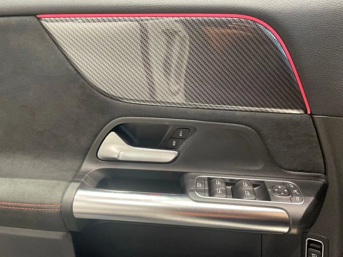 Mercedes-Benz GLA SUV usata a Firenze (17)