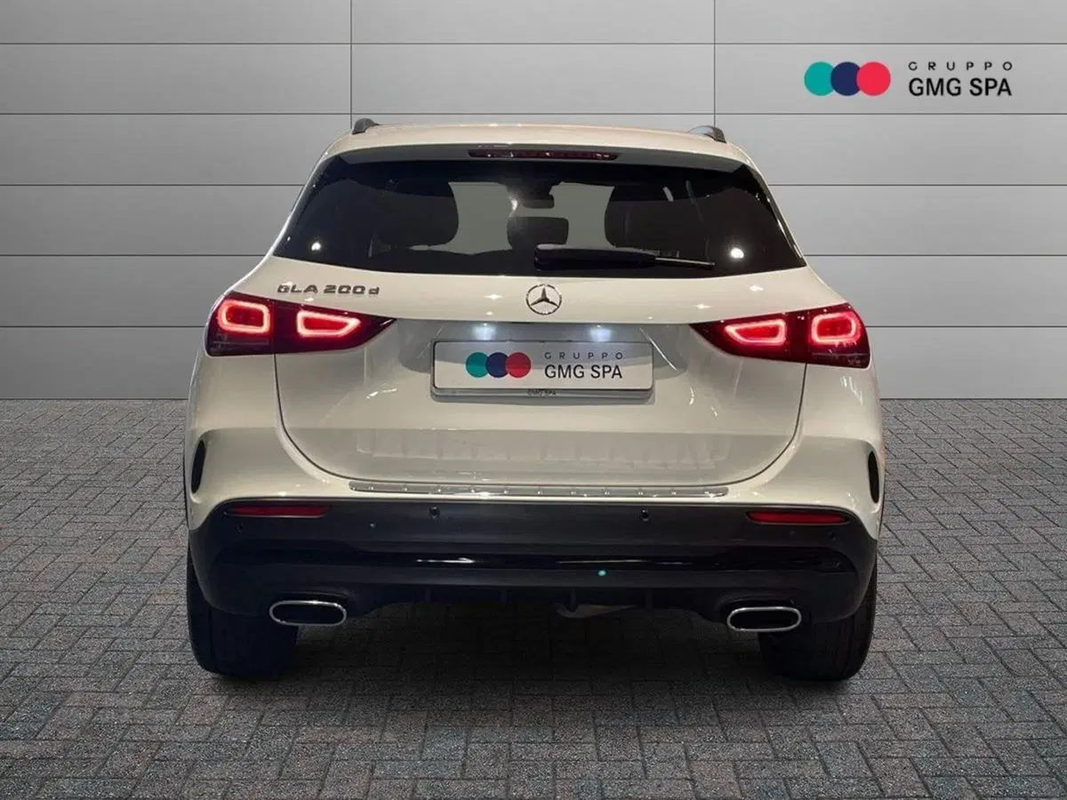 Mercedes-Benz GLA SUV usata a Firenze (4)
