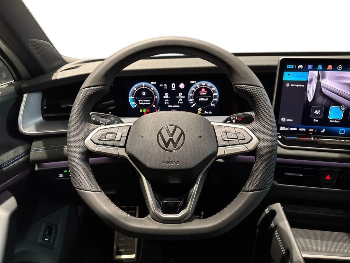 Volkswagen Tayron nuova a Firenze (10)