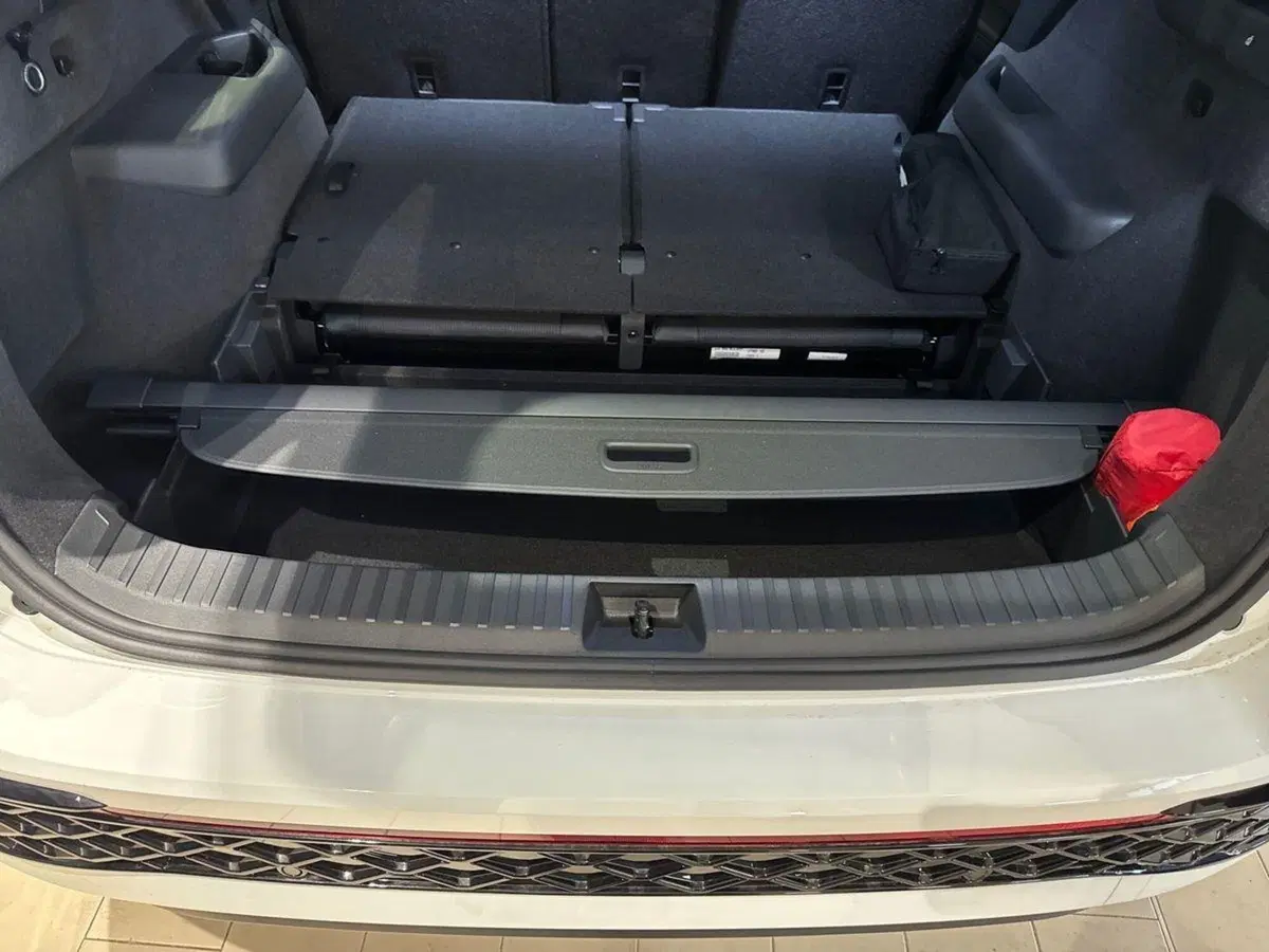 Volkswagen Tayron nuova a Firenze (16)