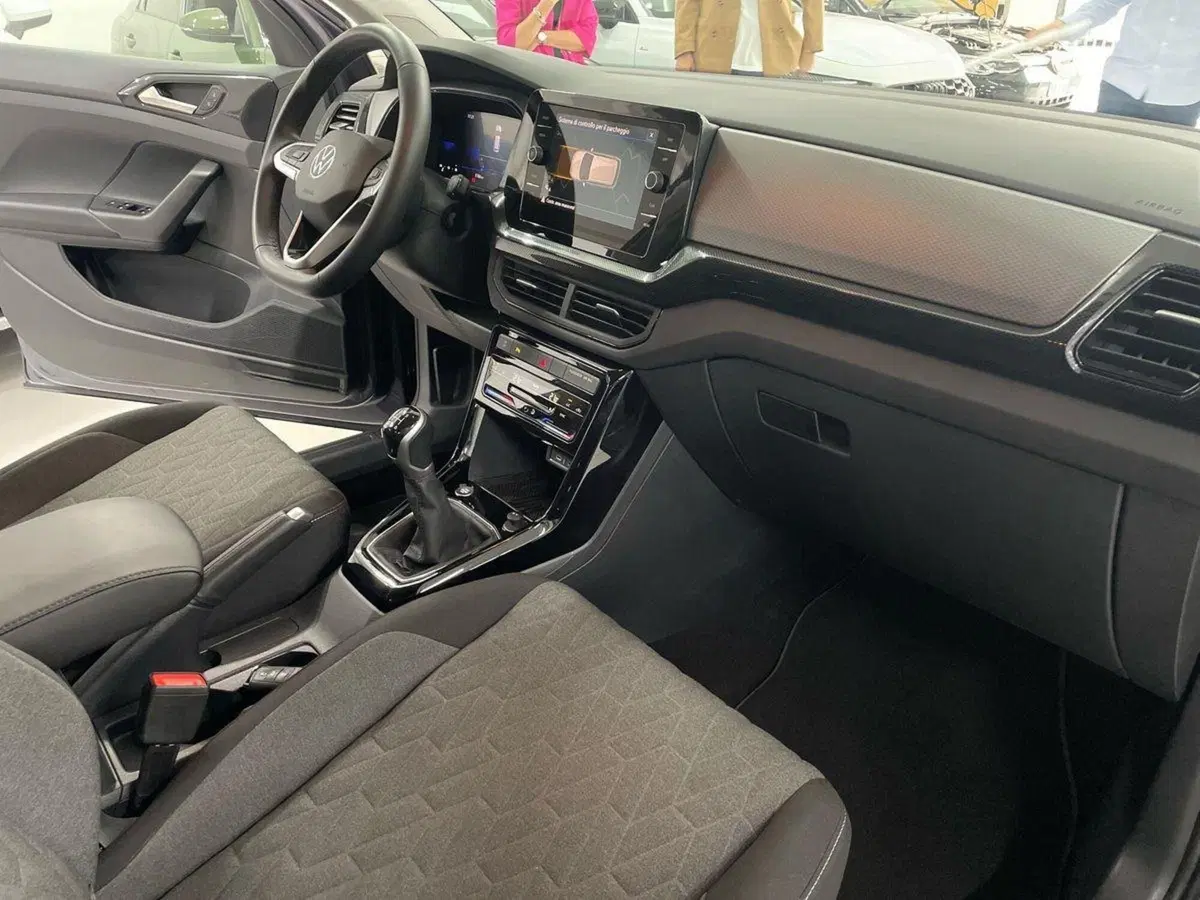 Volkswagen T-Cross usata a Firenze (20)