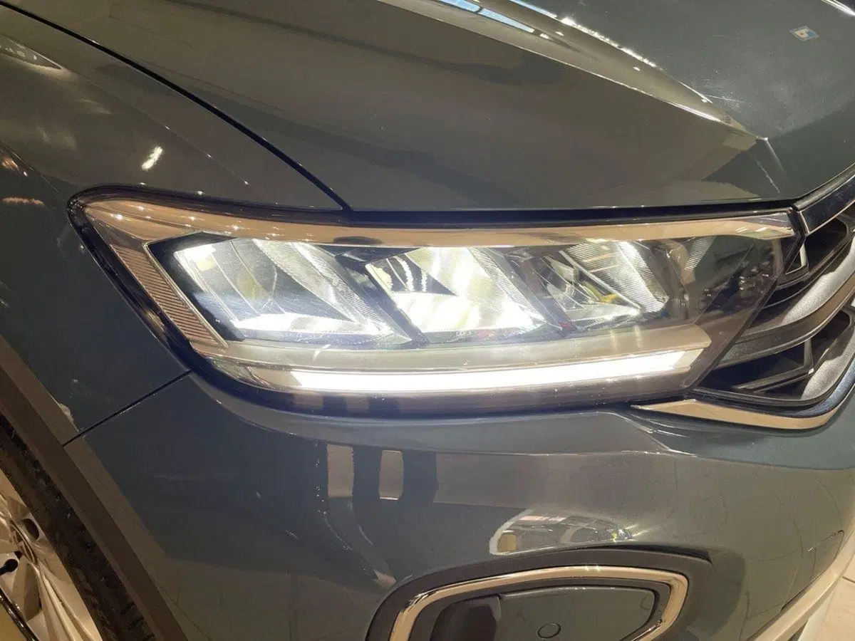 Volkswagen T-Roc usata a Firenze (7)