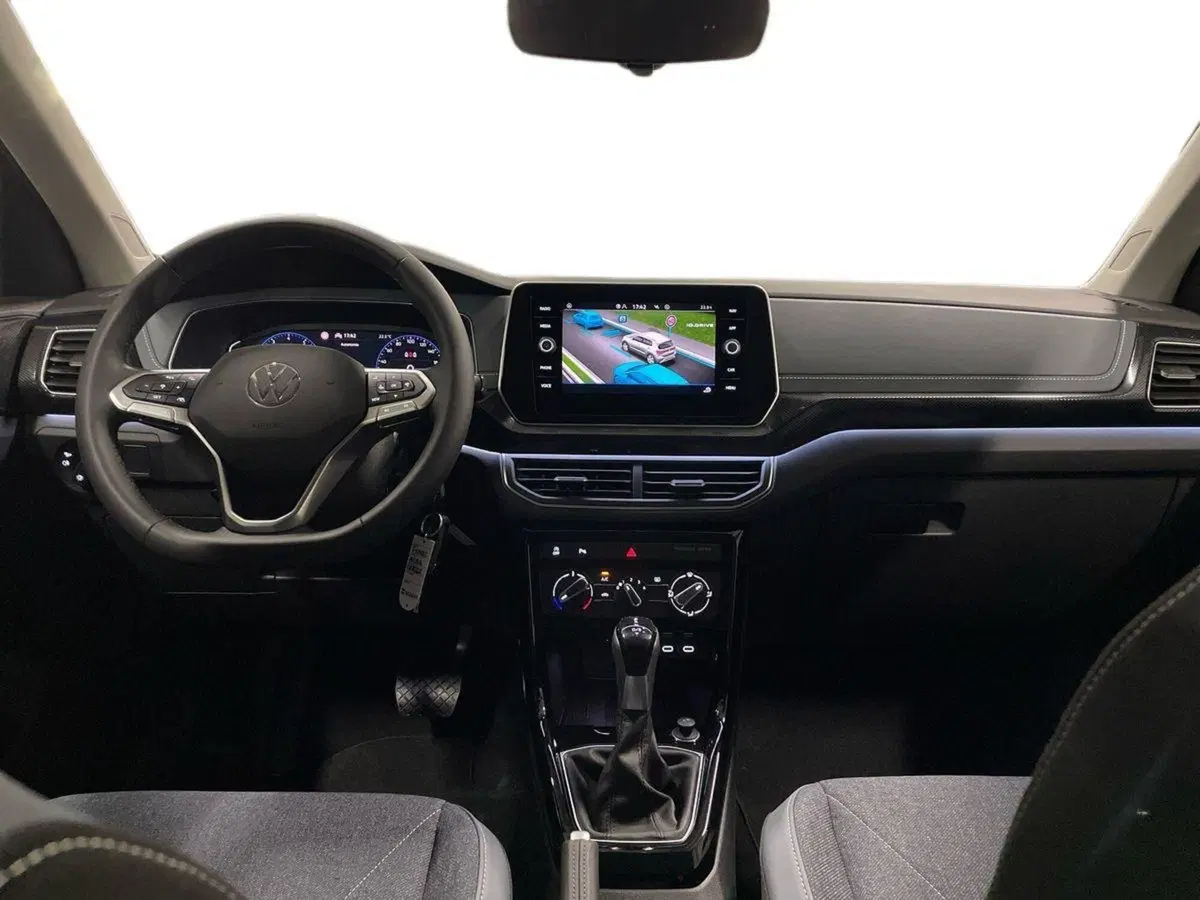 Volkswagen T-Cross nuova a Firenze (11)