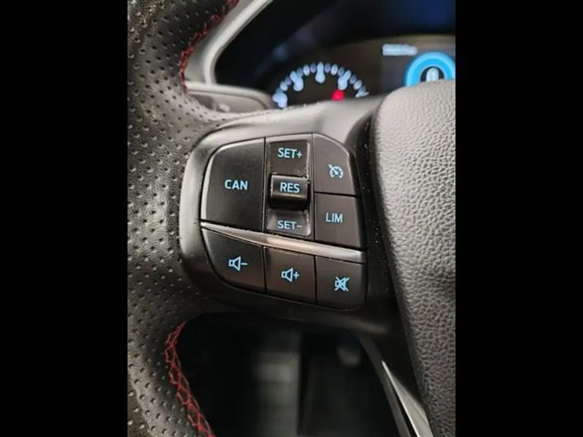 Ford Focus Station Wagon usata a Siena (7)
