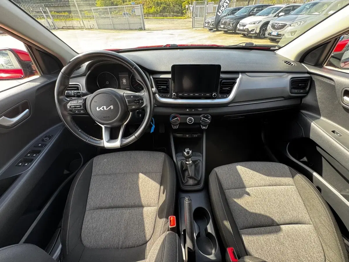 Kia Stonic usata a Cosenza (9)