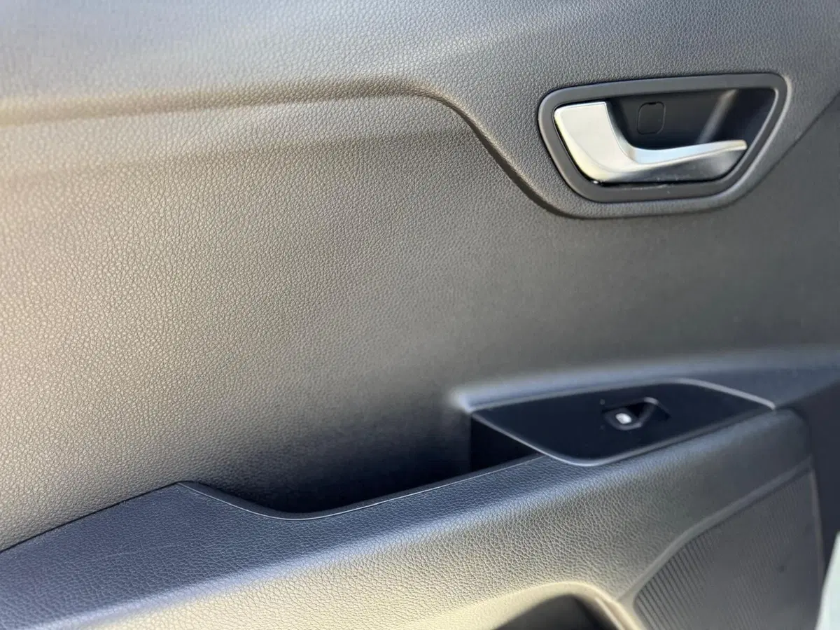 Kia Stonic usata a Cosenza (11)