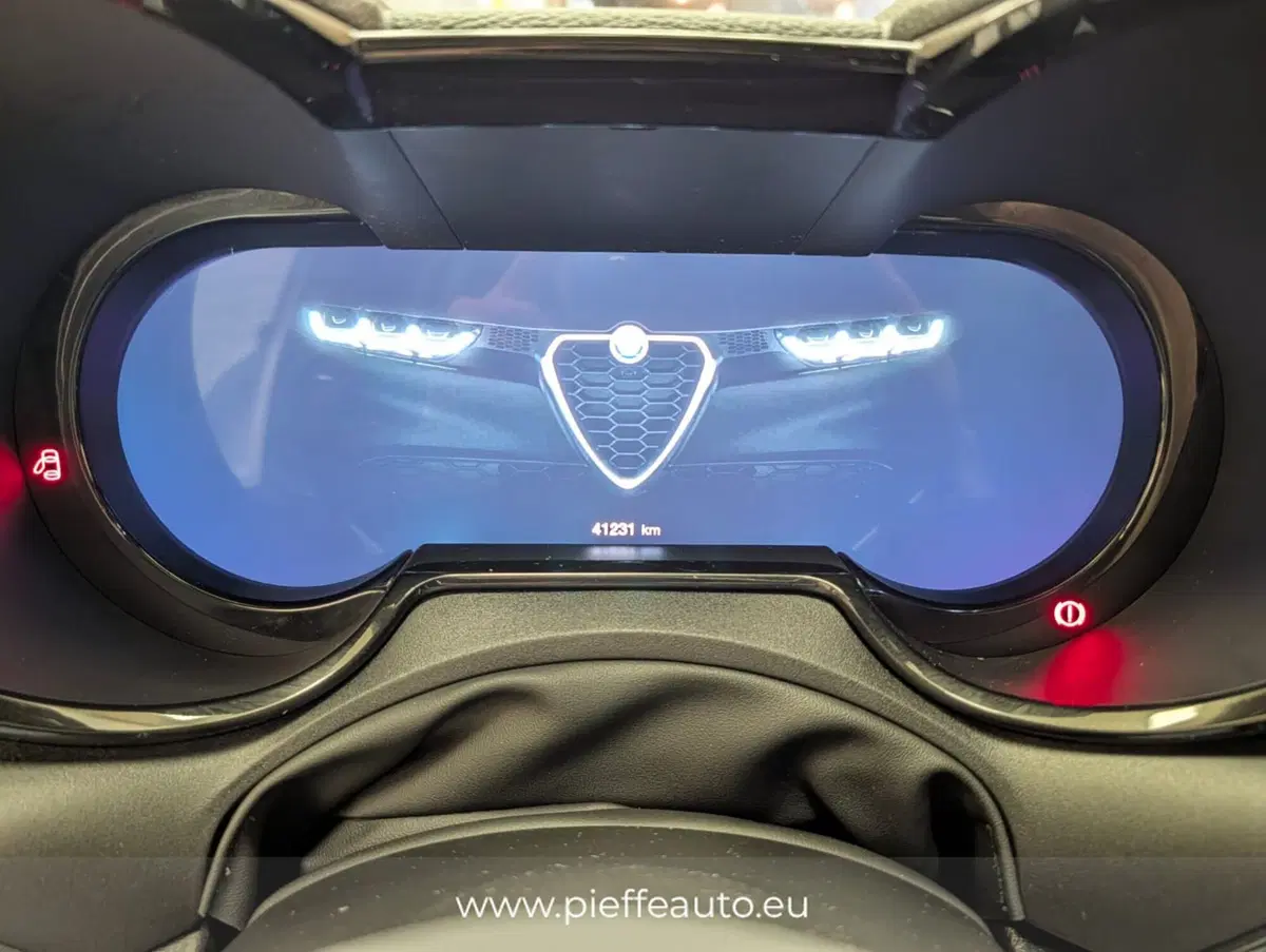 Alfa Romeo Tonale usata a Macerata (18)
