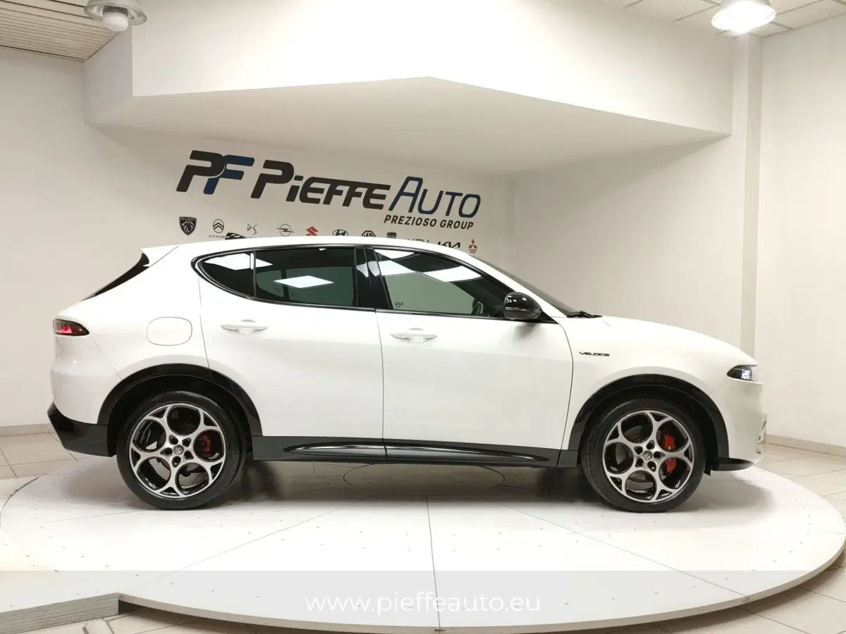 Alfa Romeo Tonale usata a Macerata (5)
