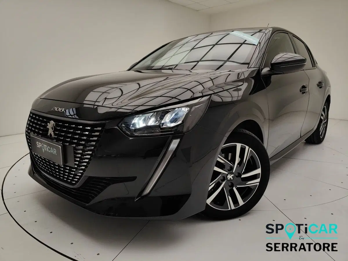 Peugeot 208 usata a Como