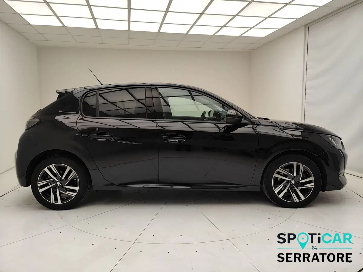 Peugeot 208 usata a Como (19)