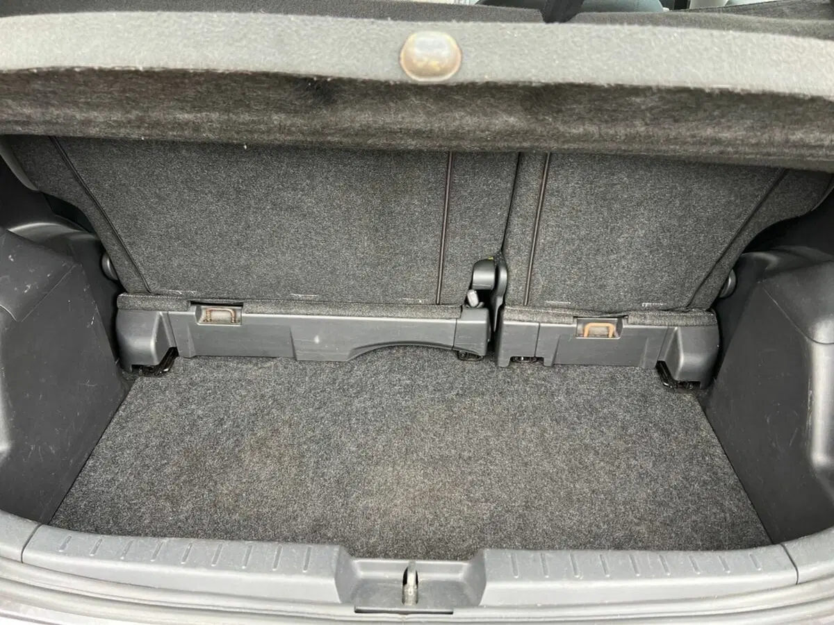Toyota Yaris usata a Sondrio (12)