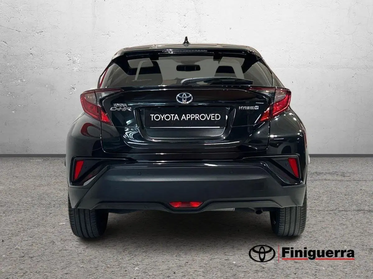 Toyota Toyota C-HR usata a Lecco (4)