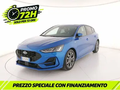 Ford Focus 1.0t ecoboost h ST-Line X 125cv del 2023 usata a Roma