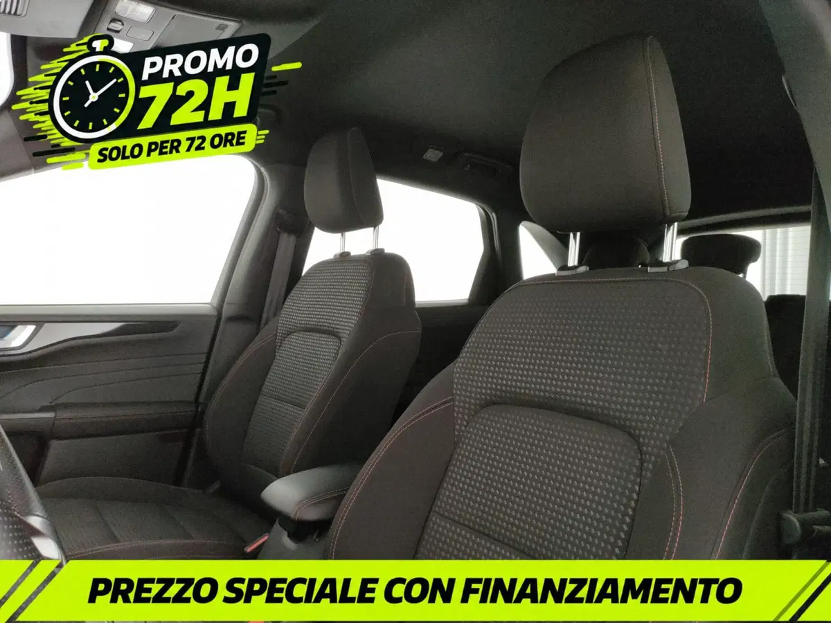 Ford Kuga usata a Roma (13)