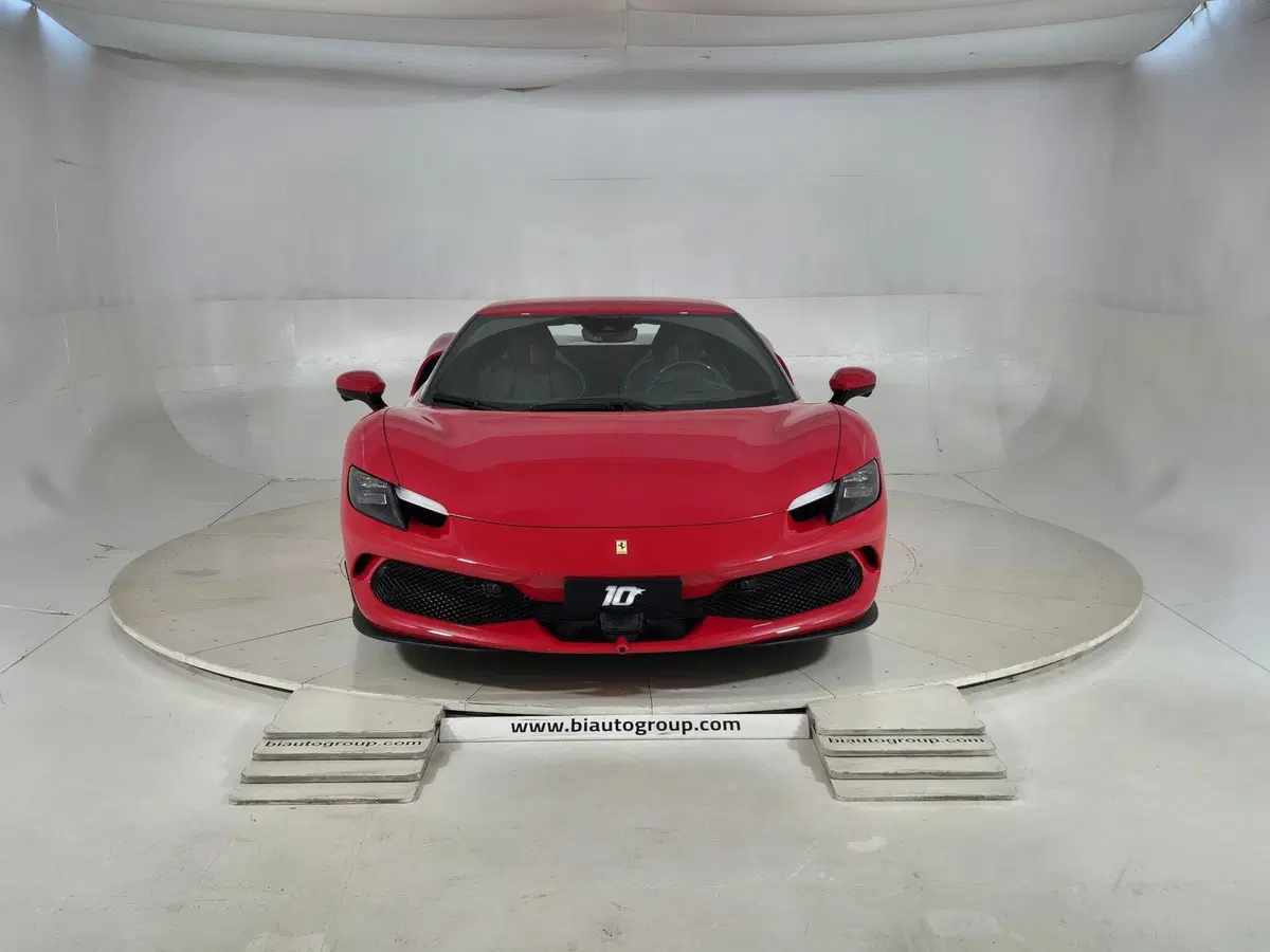 Ferrari 296 Coupé usata a Torino (2)