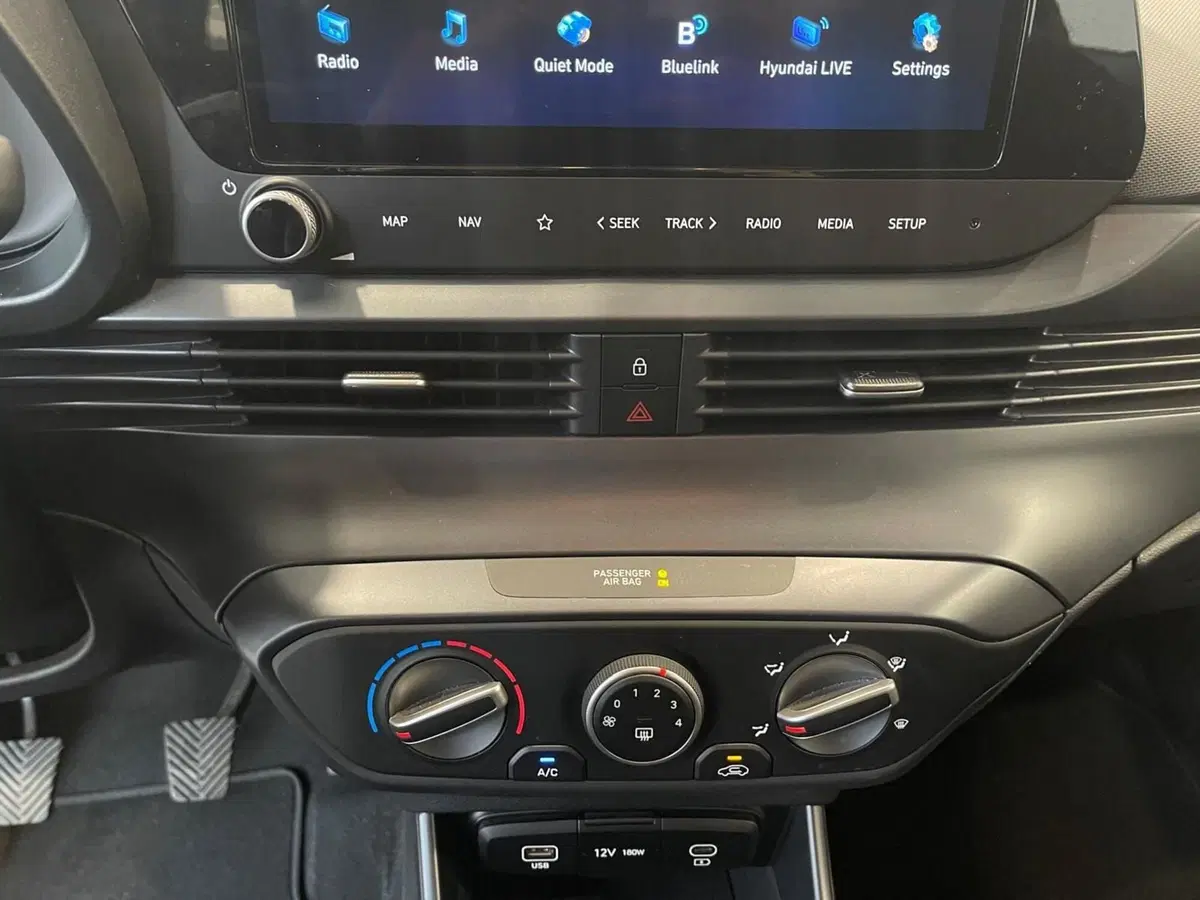 Hyundai i20 usata a Napoli (17)