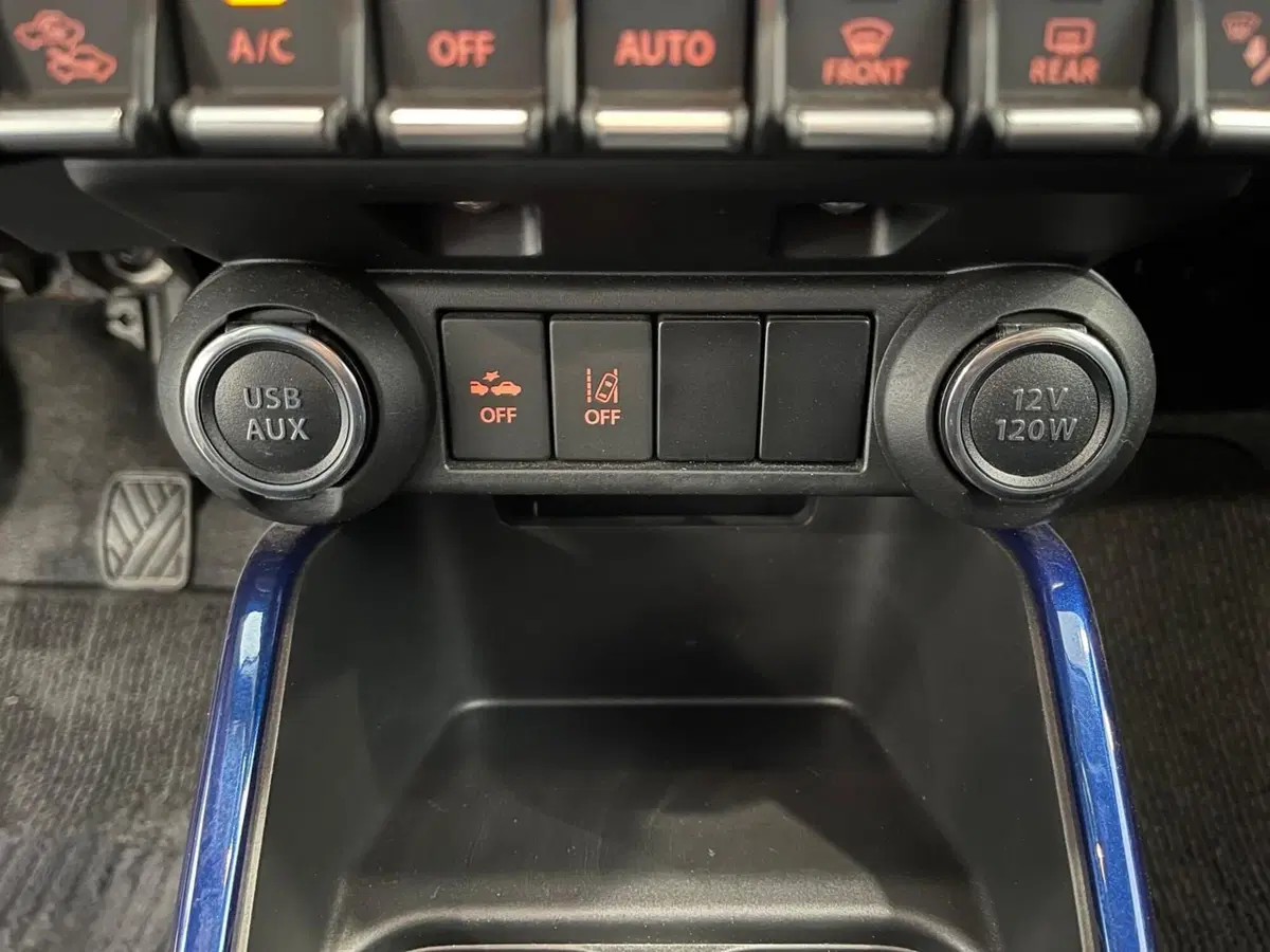 Suzuki Ignis usata a Napoli (15)