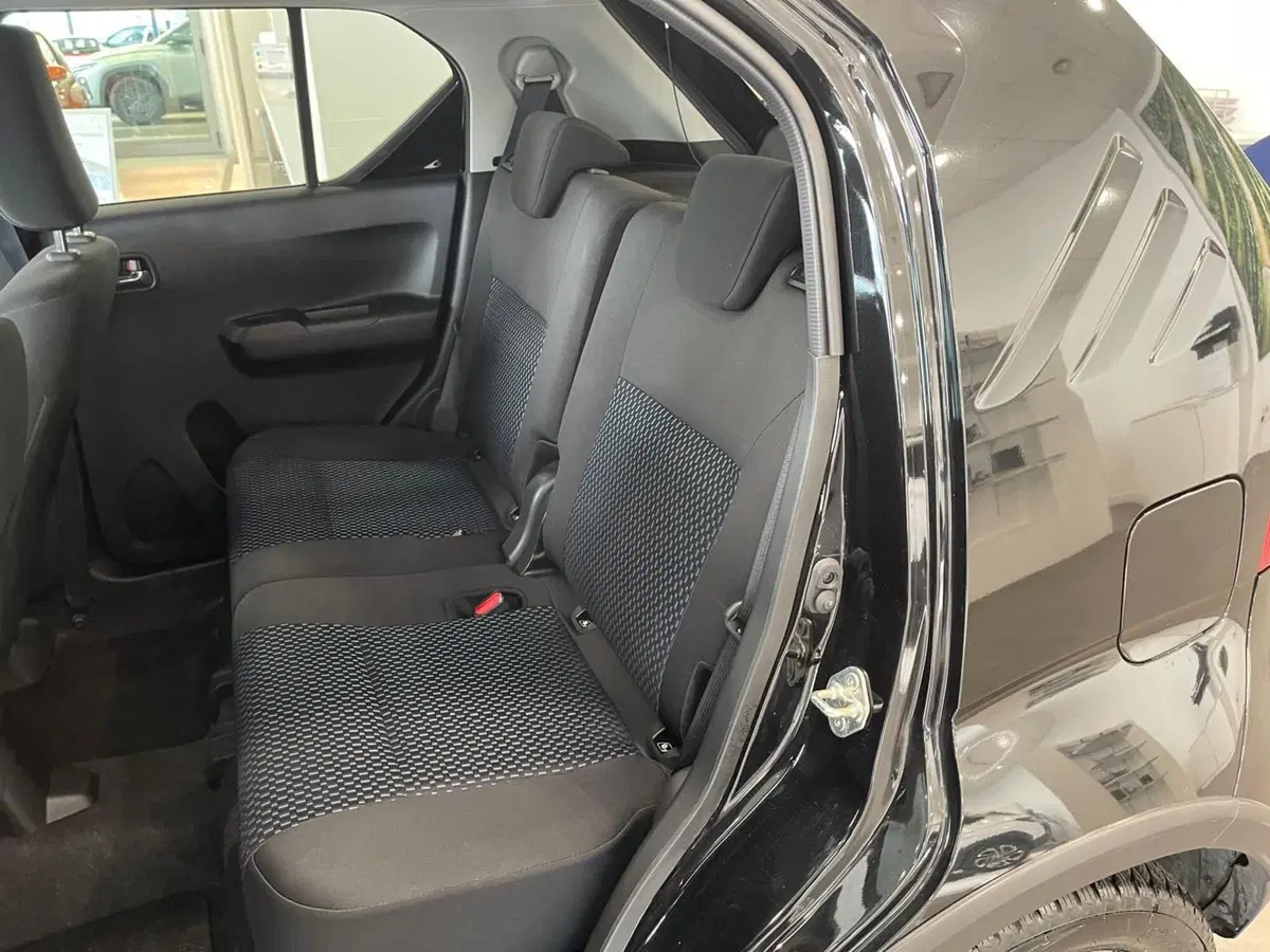 Suzuki Ignis usata a Napoli (17)