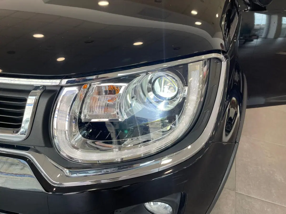 Suzuki Ignis usata a Napoli (19)