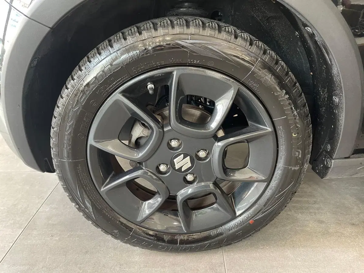 Suzuki Ignis usata a Napoli (20)
