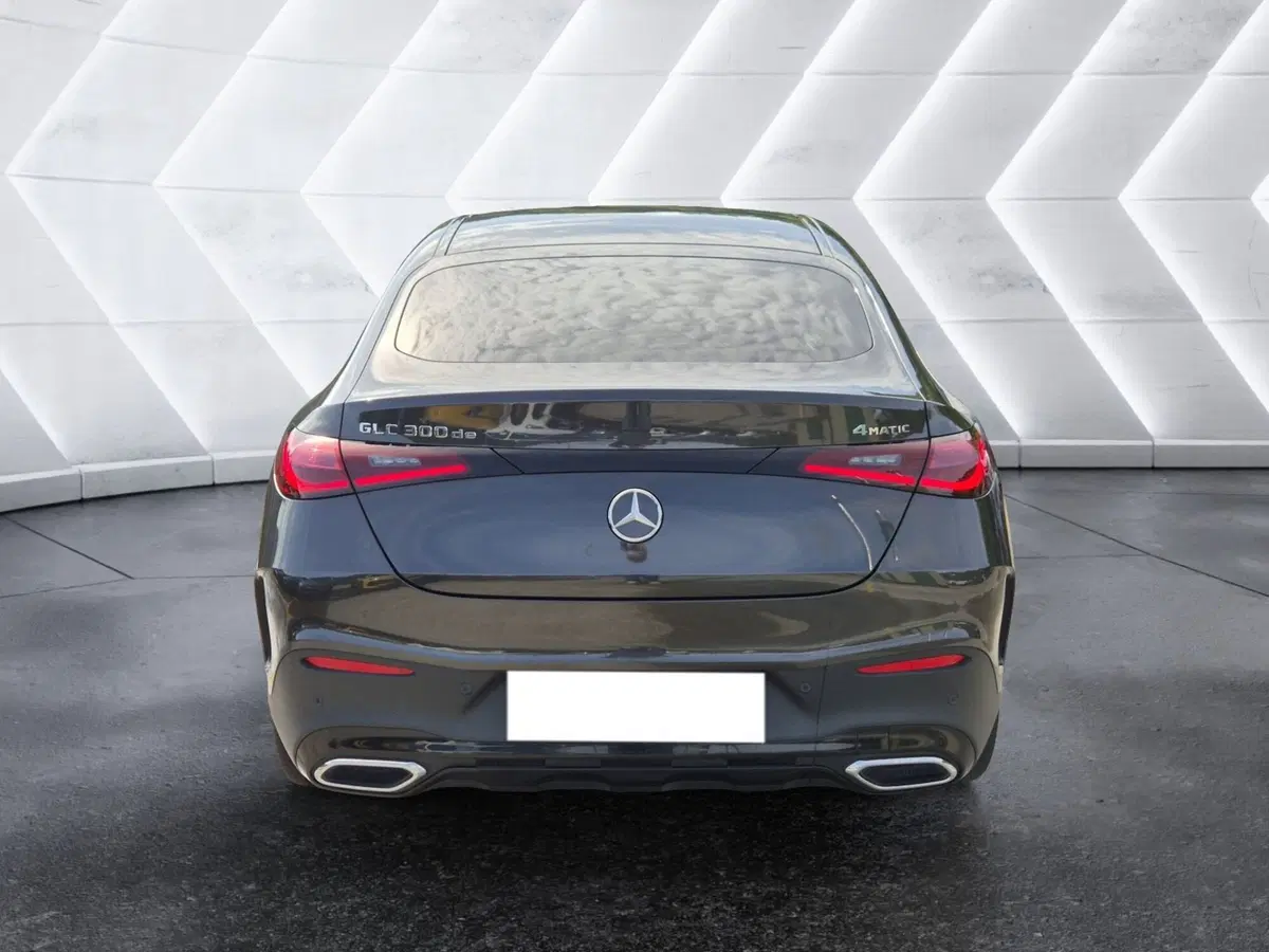 Mercedes-Benz GLC Coupé usata  (3)