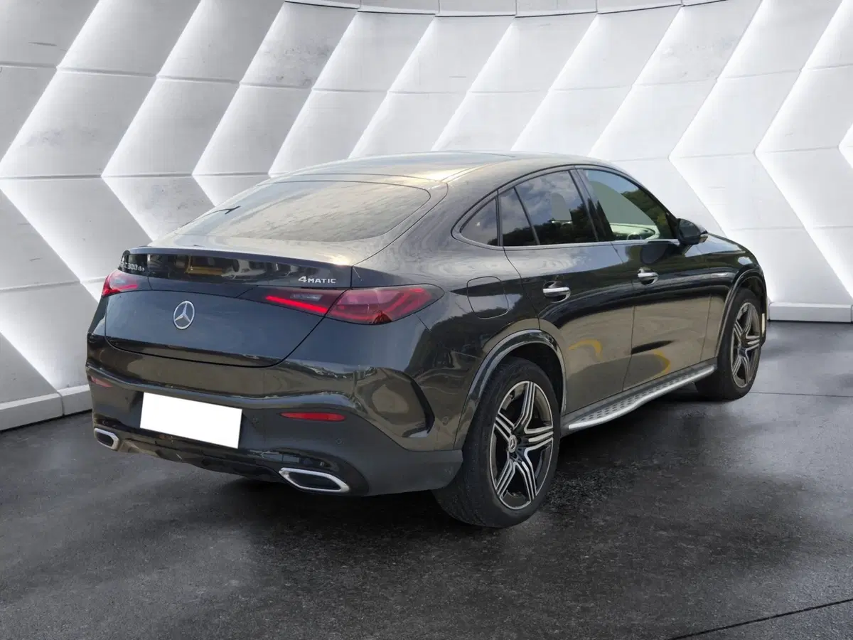 Mercedes-Benz GLC Coupé usata  (4)