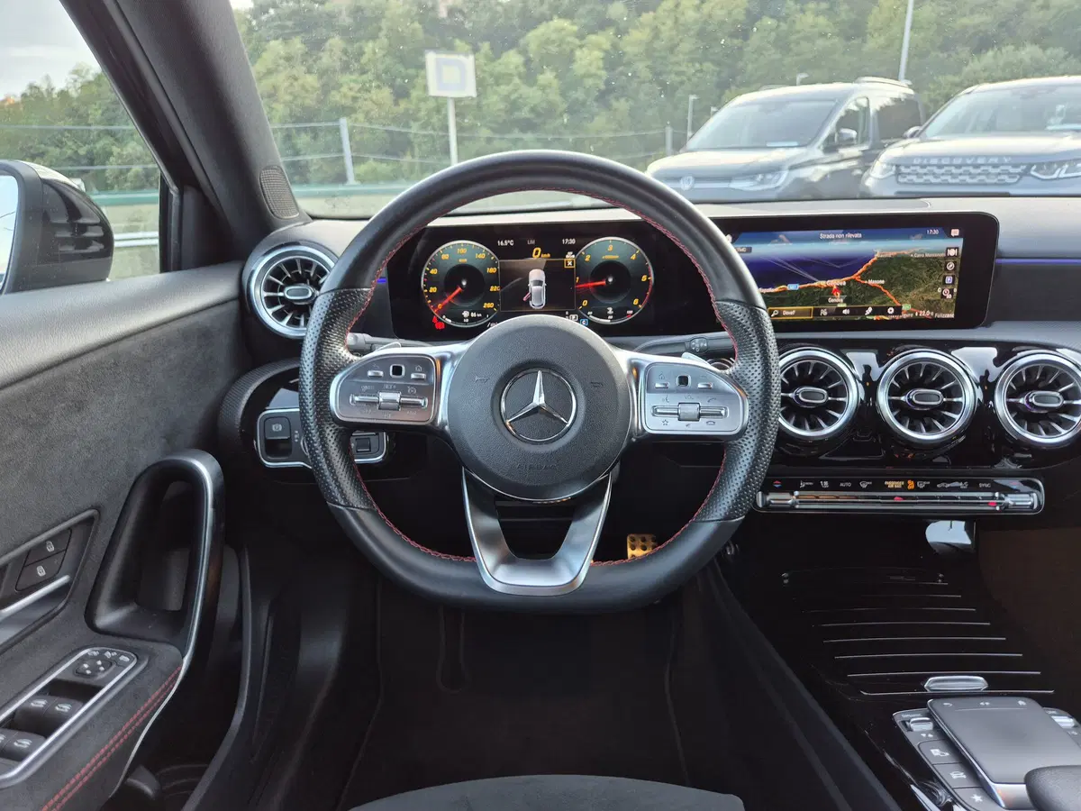 Mercedes-Benz Classe A usata  (16)