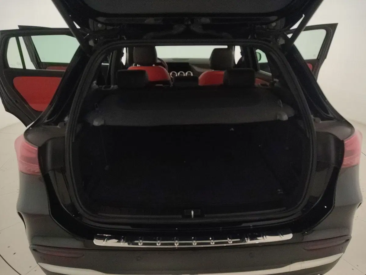 Mercedes-Benz GLA SUV usata a Alessandria (11)