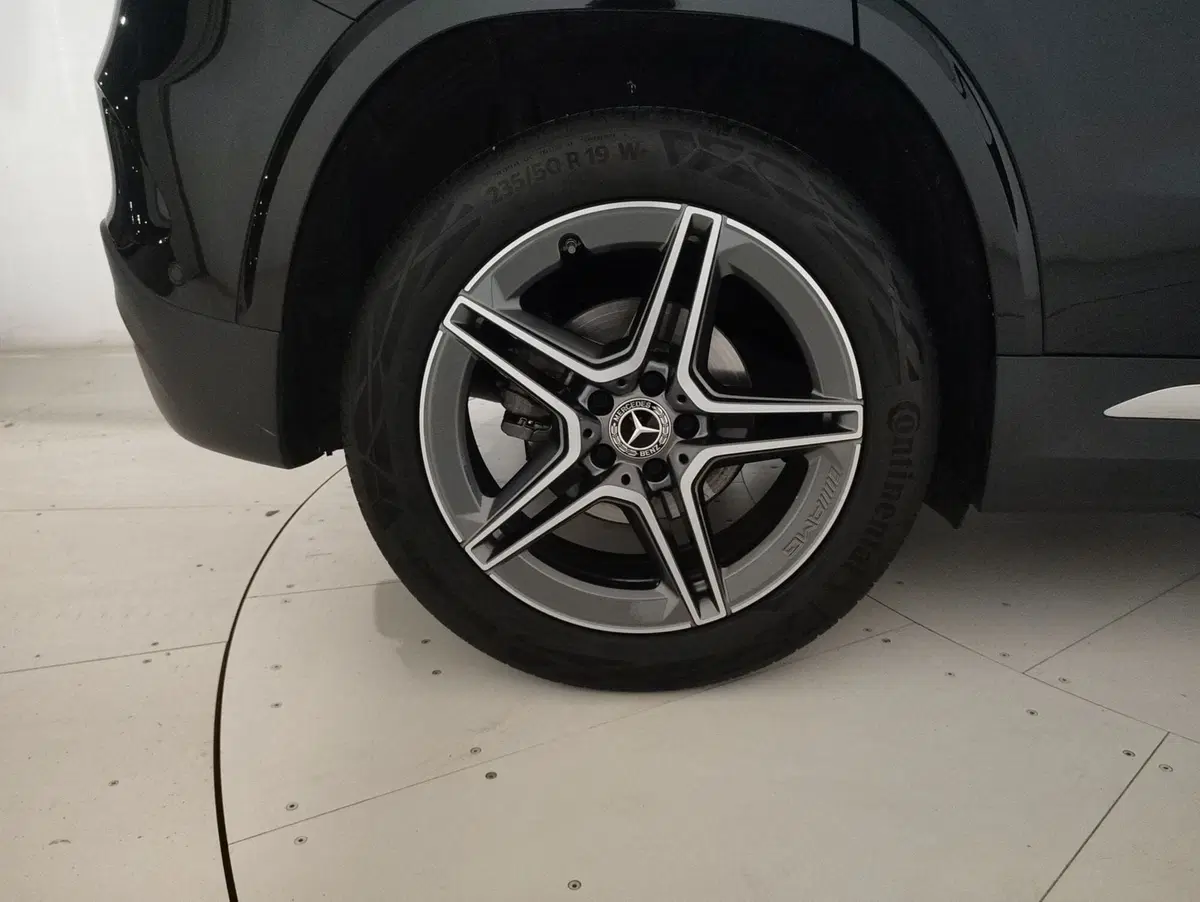Mercedes-Benz GLA SUV usata a Alessandria (14)