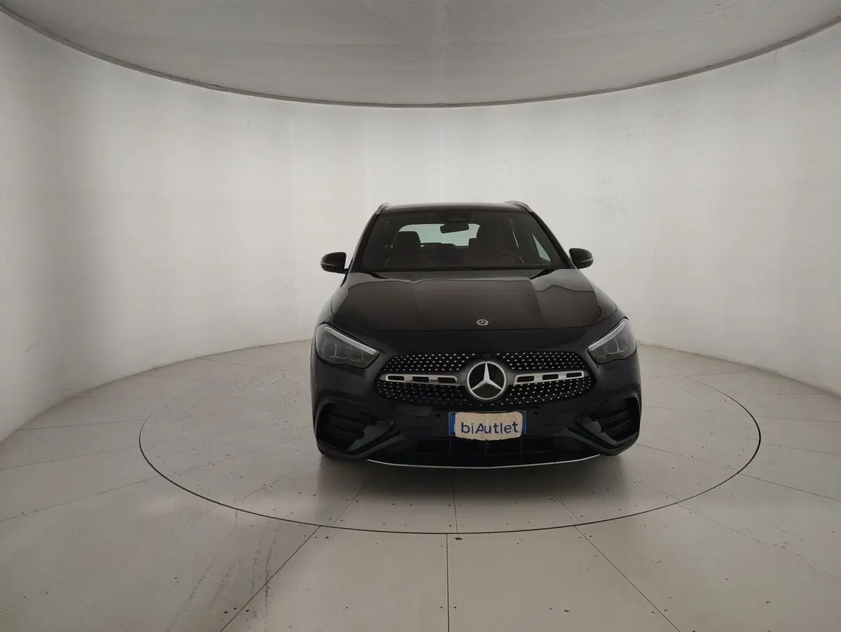 Mercedes-Benz GLA SUV usata a Alessandria (2)