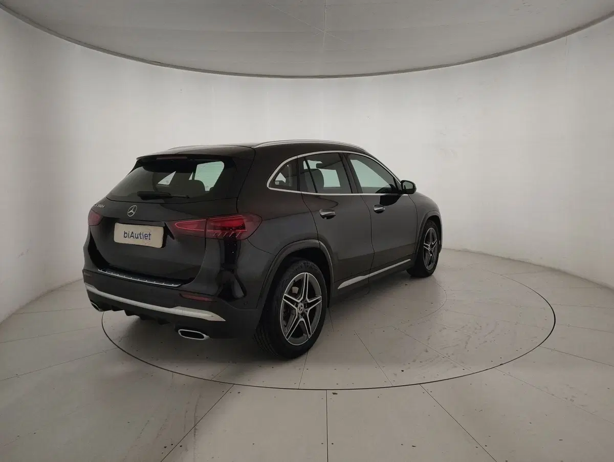 Mercedes-Benz GLA SUV usata a Alessandria (4)