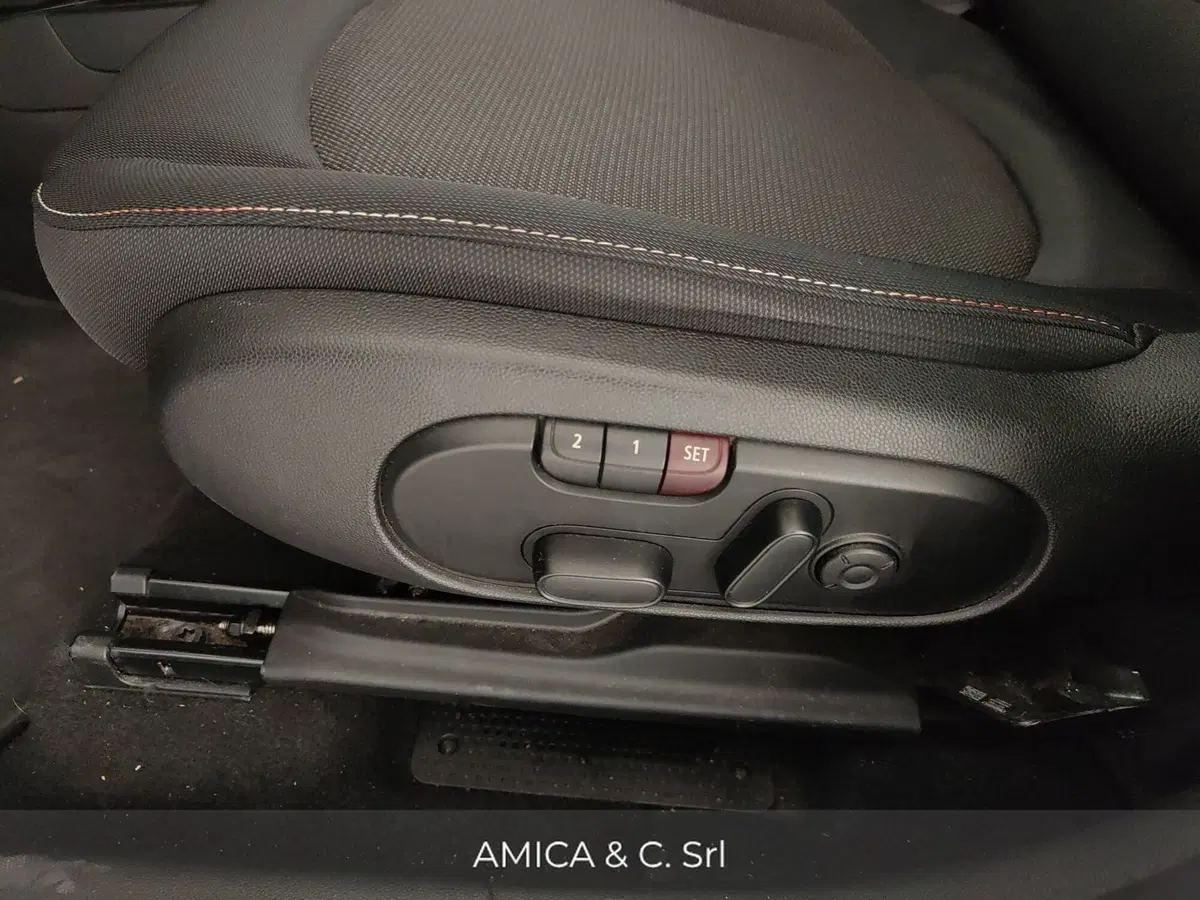 MINI Mini Countryman usata a Caserta (17)
