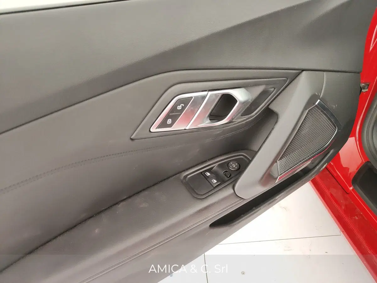 BMW Z4 Cabrio usata a Caserta (17)