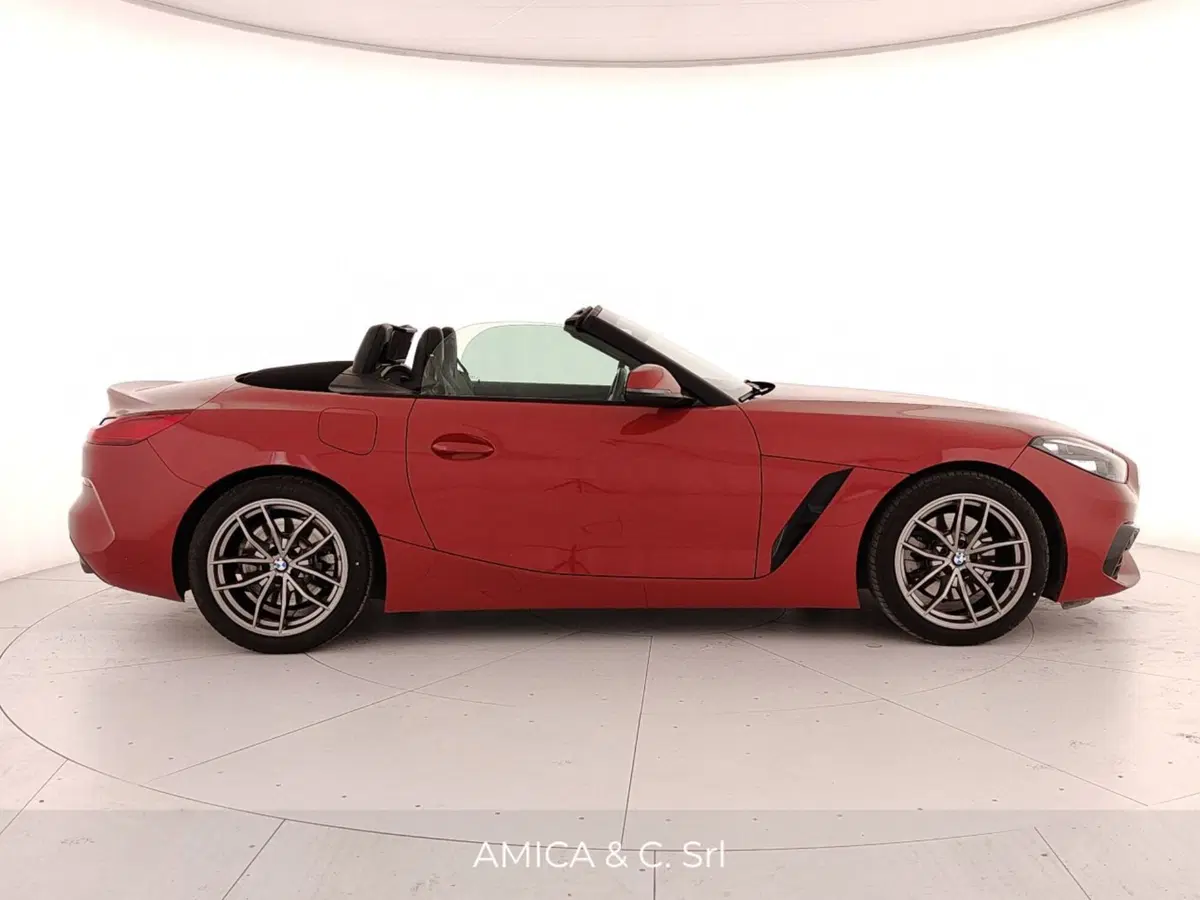 BMW Z4 Cabrio usata a Caserta (8)
