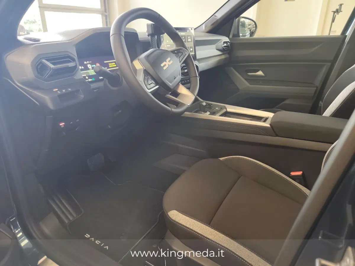 Dacia Bigster nuova a Monza e Brianza (10)