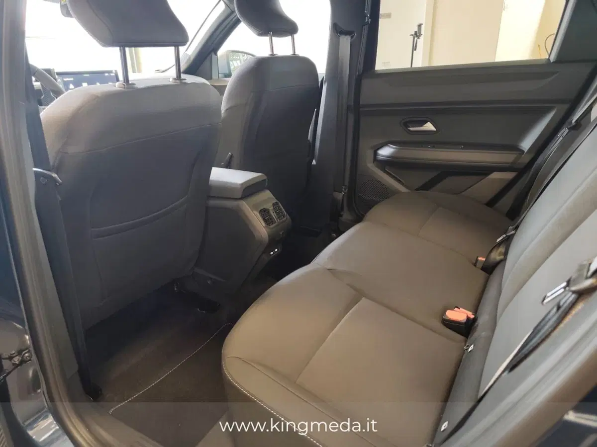 Dacia Bigster nuova a Monza e Brianza (12)