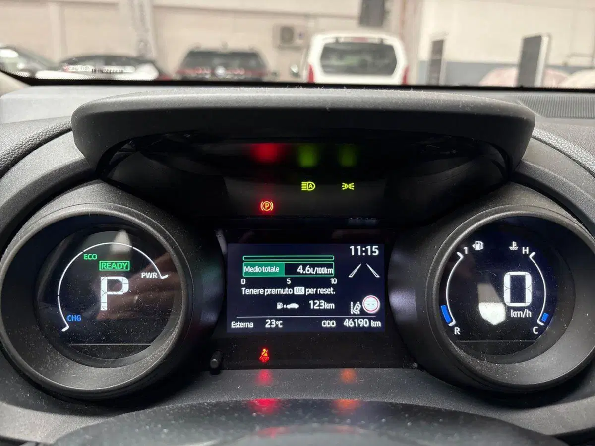 Toyota Yaris usata a Padova (10)