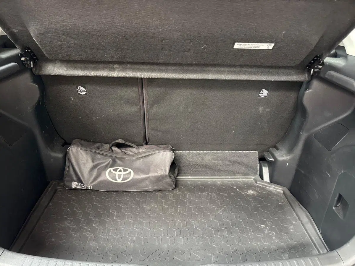 Toyota Yaris usata a Padova (16)