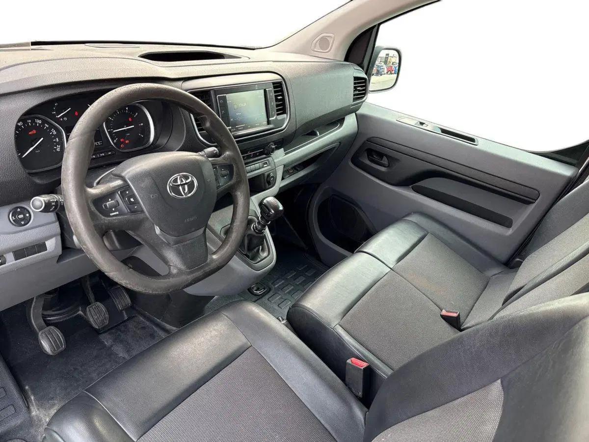 Toyota Proace usata a Treviso (9)