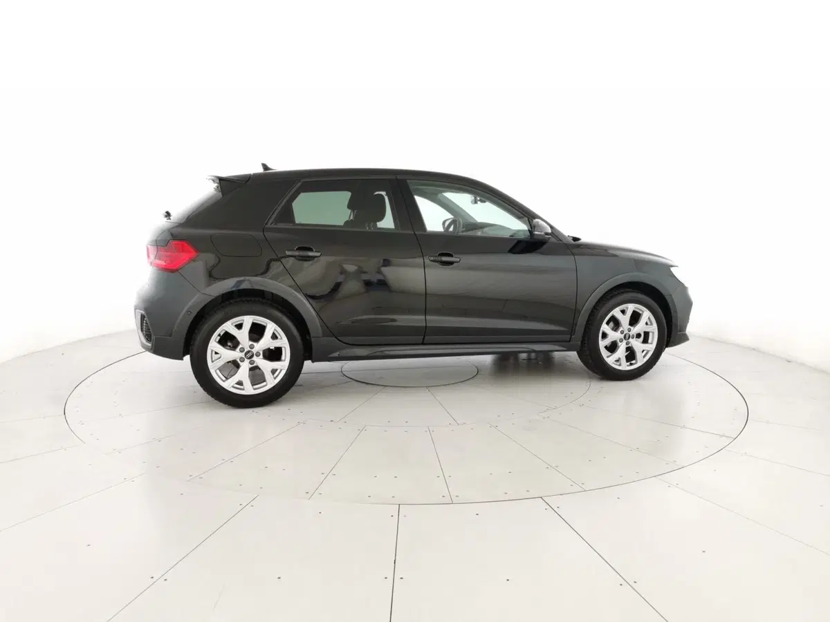 Audi A1 allstreet usata a Chieti (4)