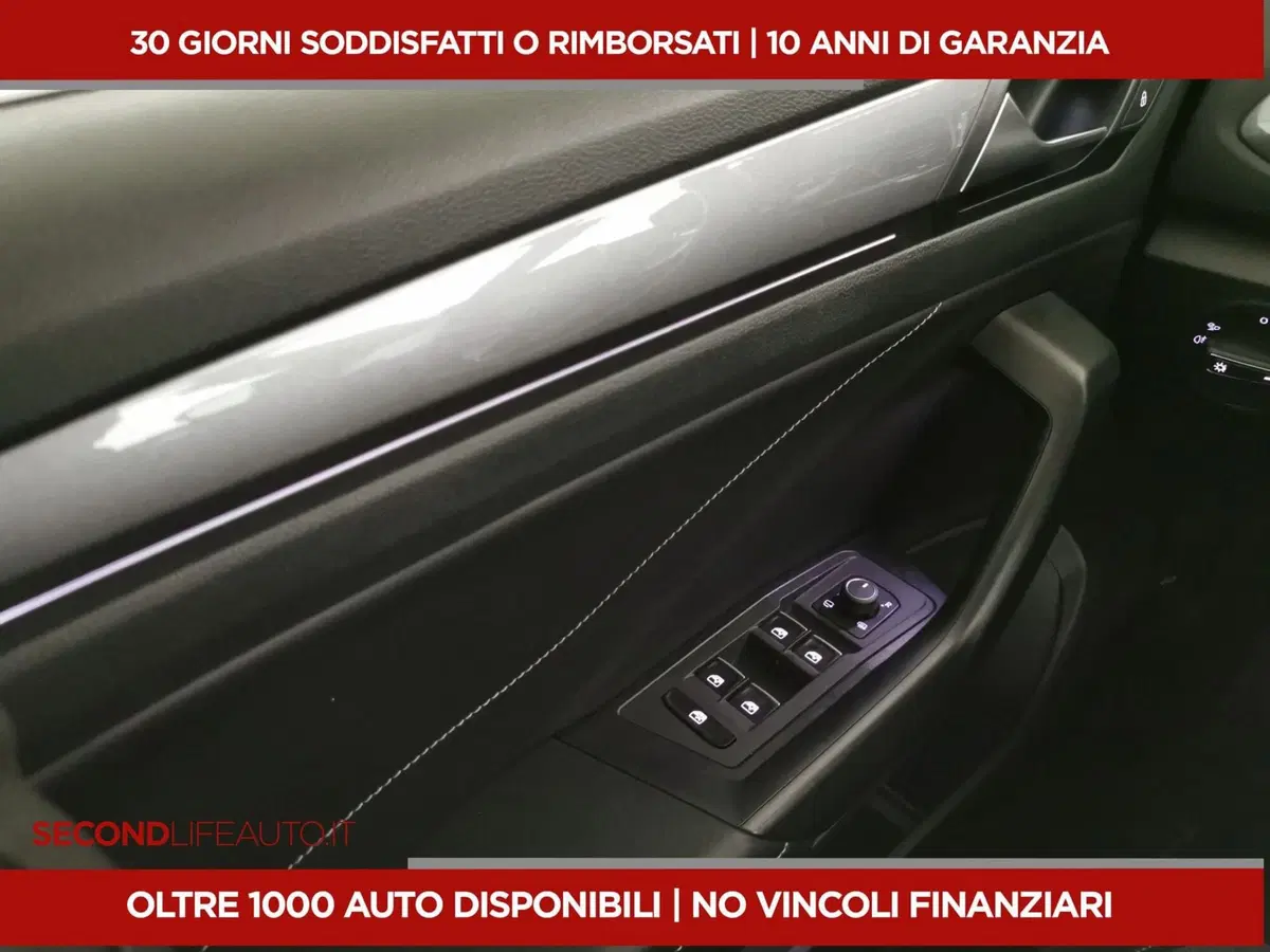 Volkswagen T-Roc usata a Chieti (11)