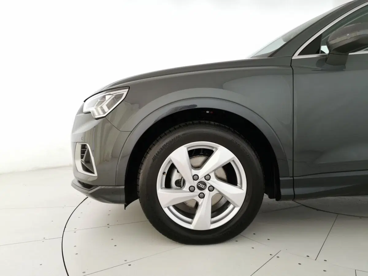 Audi Q3 usata a Chieti (12)