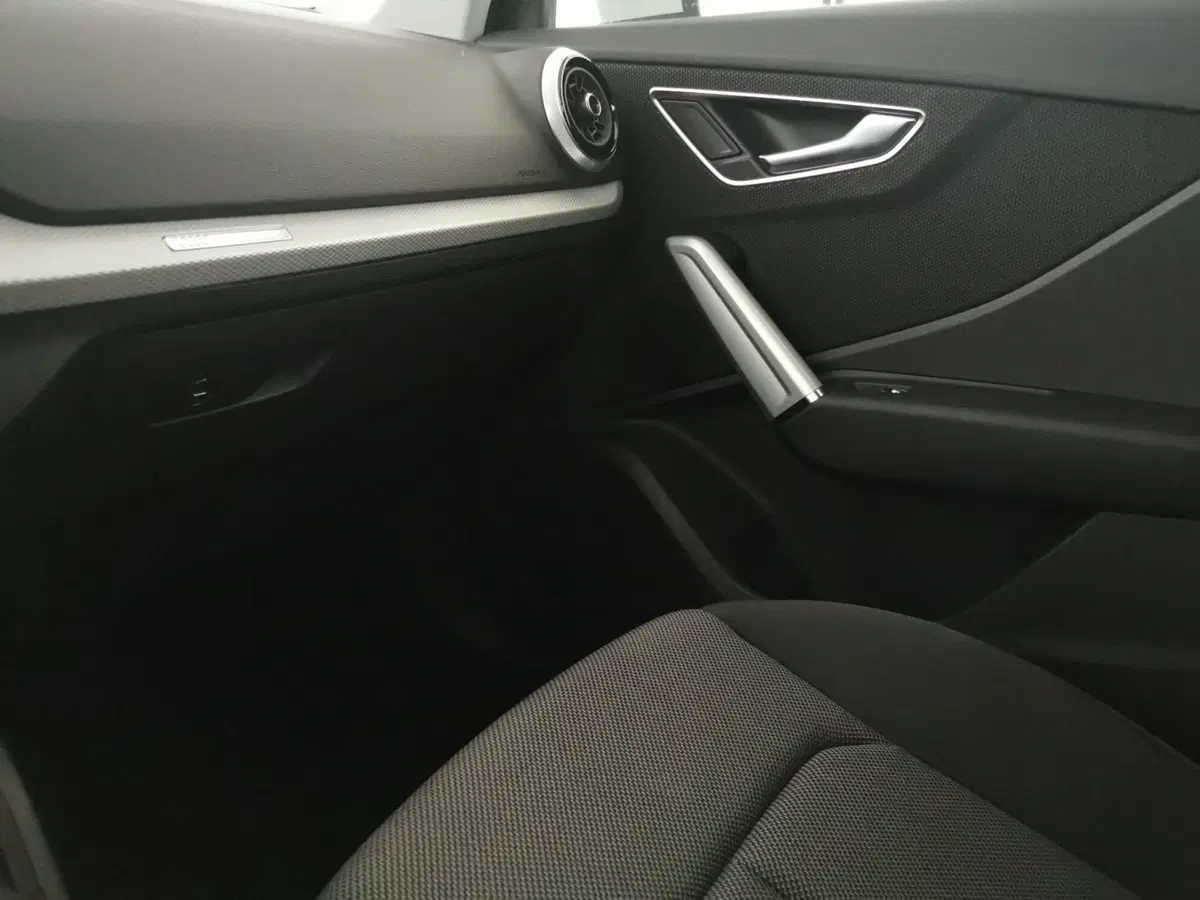 Audi Q2 usata a Chieti (18)