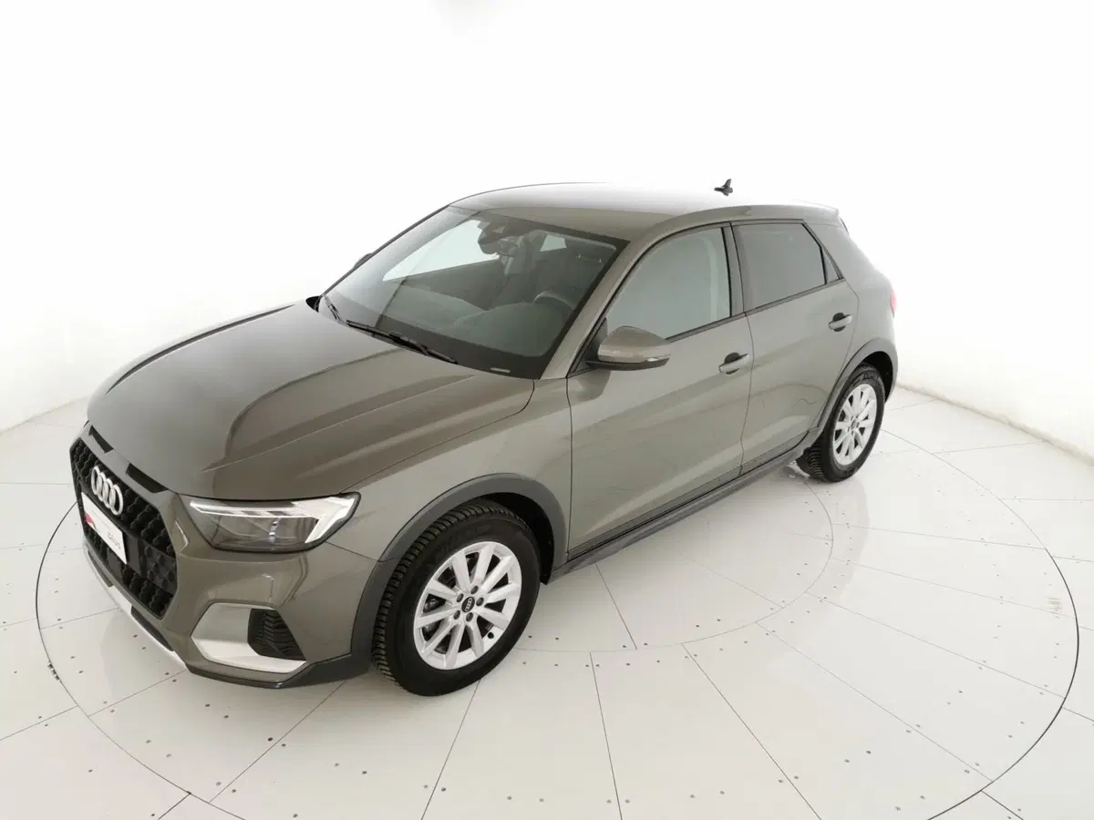 Audi A1 allstreet usata a Chieti (16)