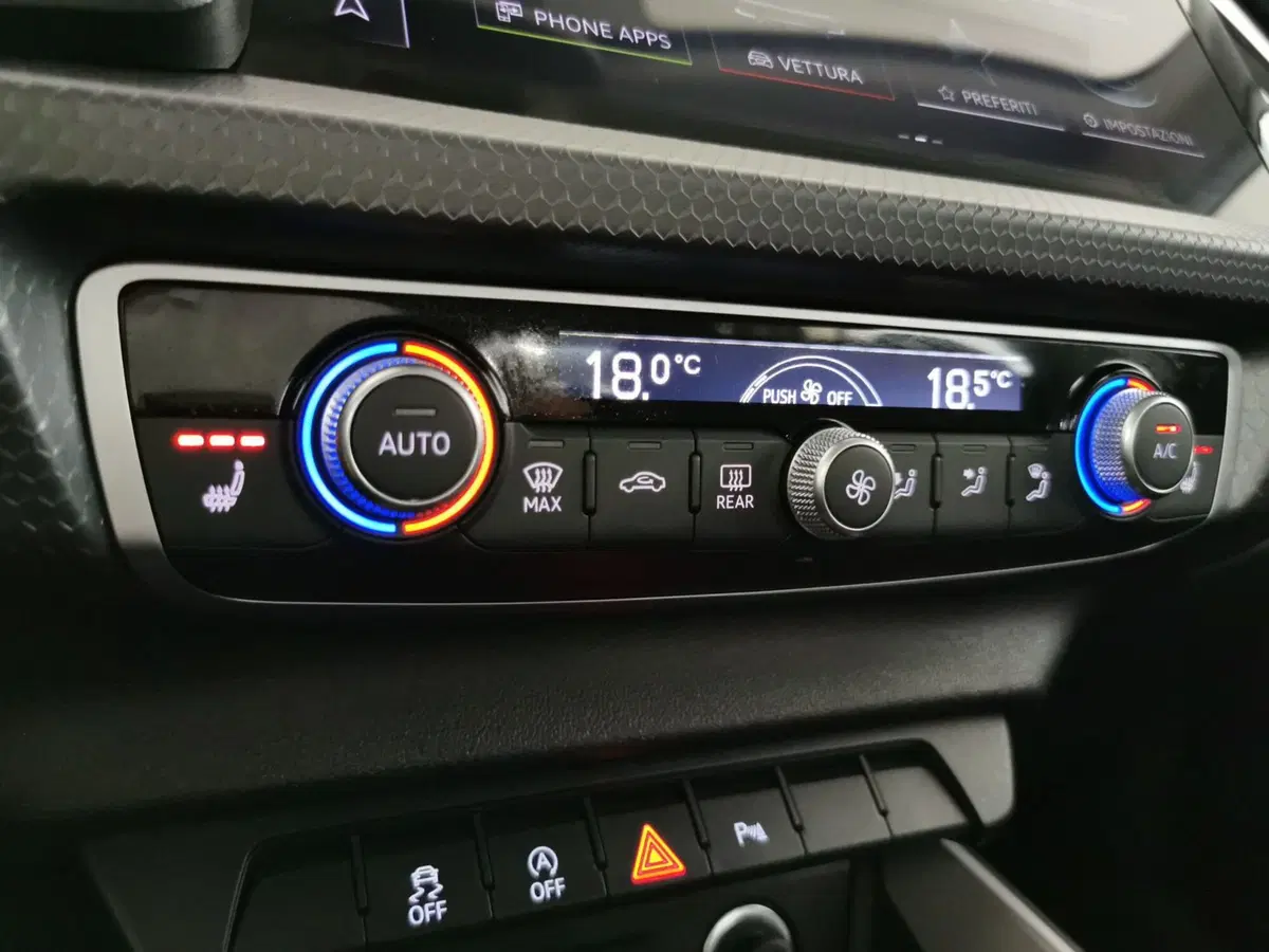 Audi A1 allstreet usata a Chieti (20)