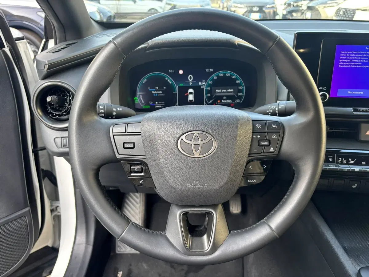 Toyota Toyota C-HR usata a Modena (10)