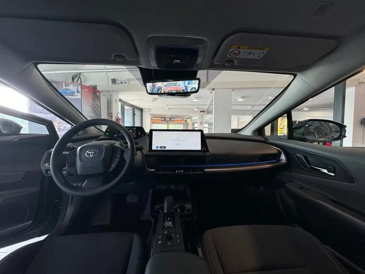 Toyota Prius nuova a Modena (15)