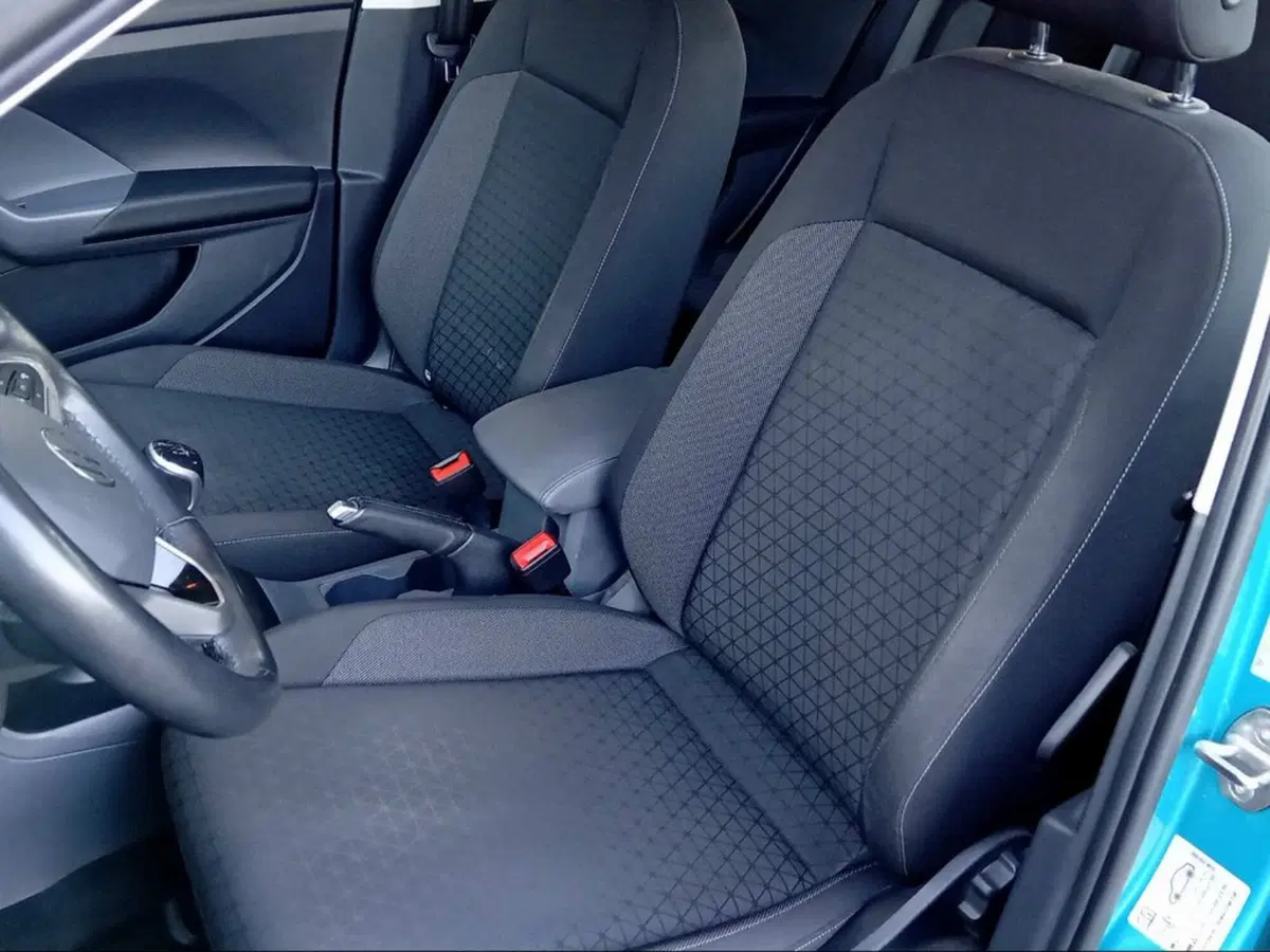 Volkswagen T-Cross usata a Siena (8)