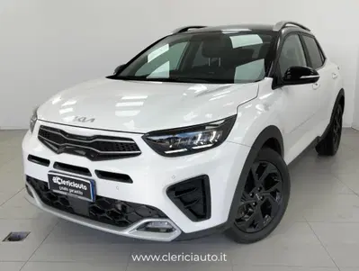Kia Stonic 1.0 T-GDi 100 CV MHEV iMT GT Line del 2022 usata a Lurate Caccivio